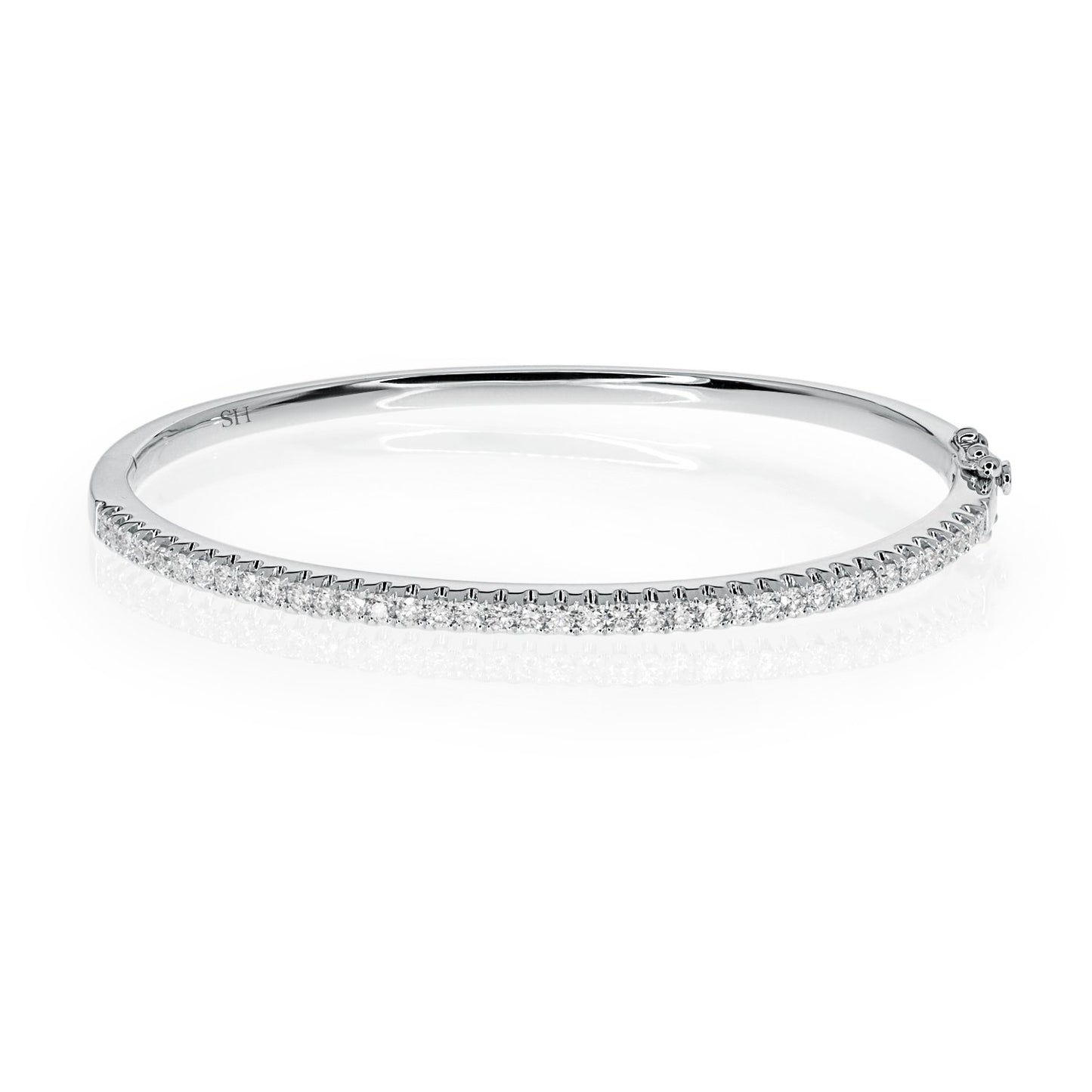 18kt white gold Pave set diamond tennis bangle (2.7mm) - W0750