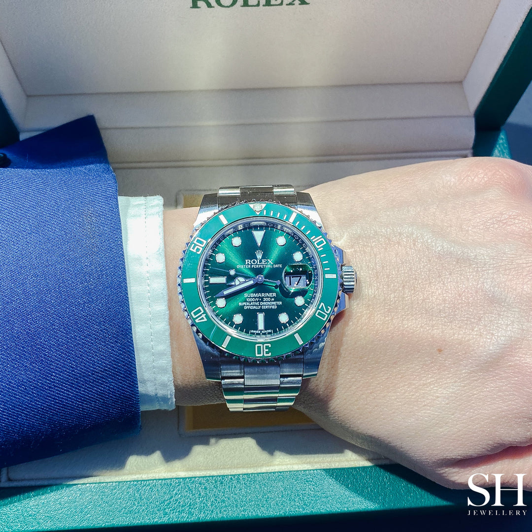 Rolex Submariner-Date 40mm 'Hulk' Steel Green Dial Button Markers 2016 Ref 116610LV (#24)