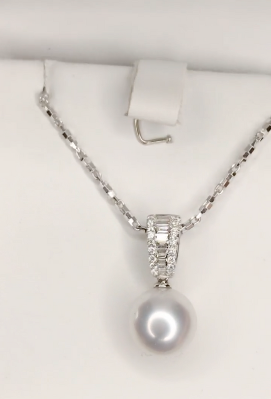 Pearl Diamond Pendant