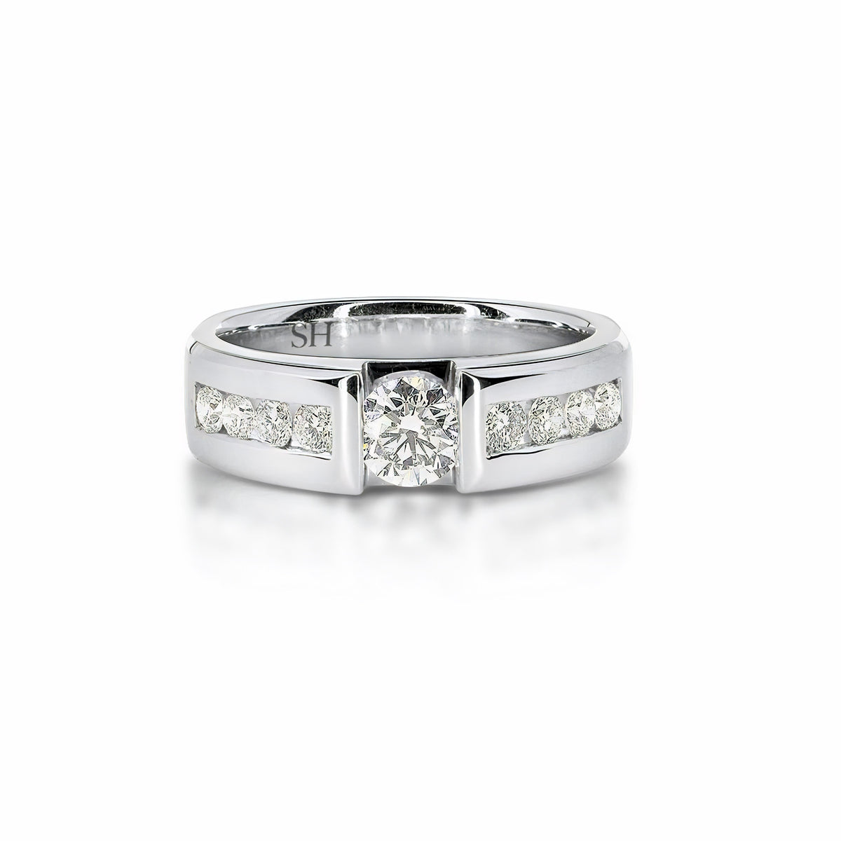 Pictured with 0.60ct diamond|thumb_caption:0.60 carat|thumb_group:1