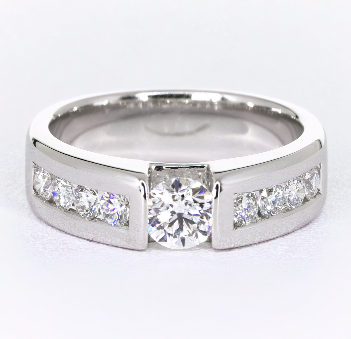 video:m1sI0mntupw|video360:true|videoBg:white|caption:Shown with 0.60ct diamond.|option:Carats=0.60 carat|thumb_caption:0.60 carat