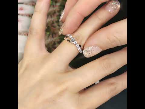 Modern crossover diamond band - W0362