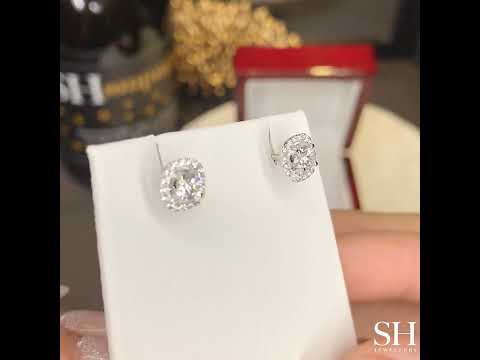 Cushion-shaped Halo Earrings - W0282