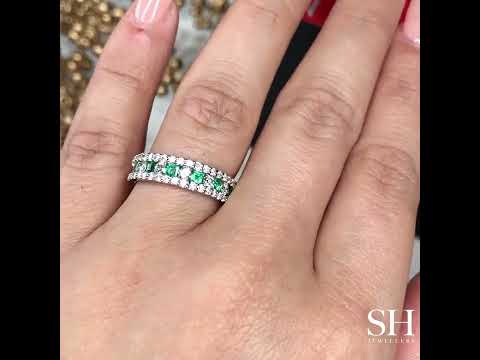 Princess-Cut Emerald Steps with Pavé-Set Trim 5.1mm - W0828