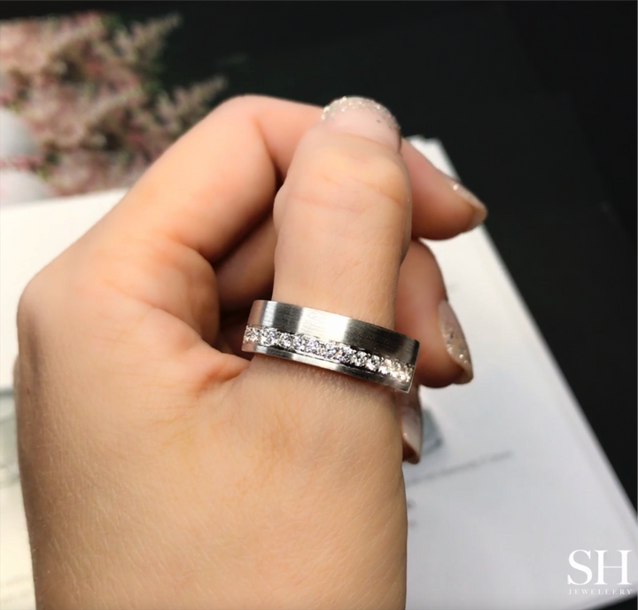 Pictured with 0.43ct total carat weight|thumb_caption: 0.43ct total carat weight|thumb_group:2|grid_preview:true