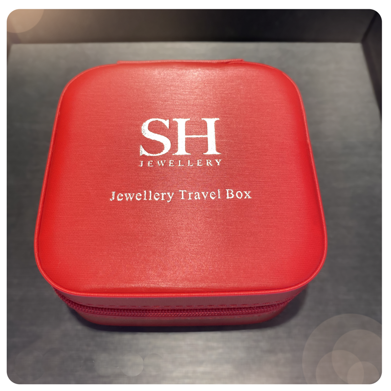 Travel box