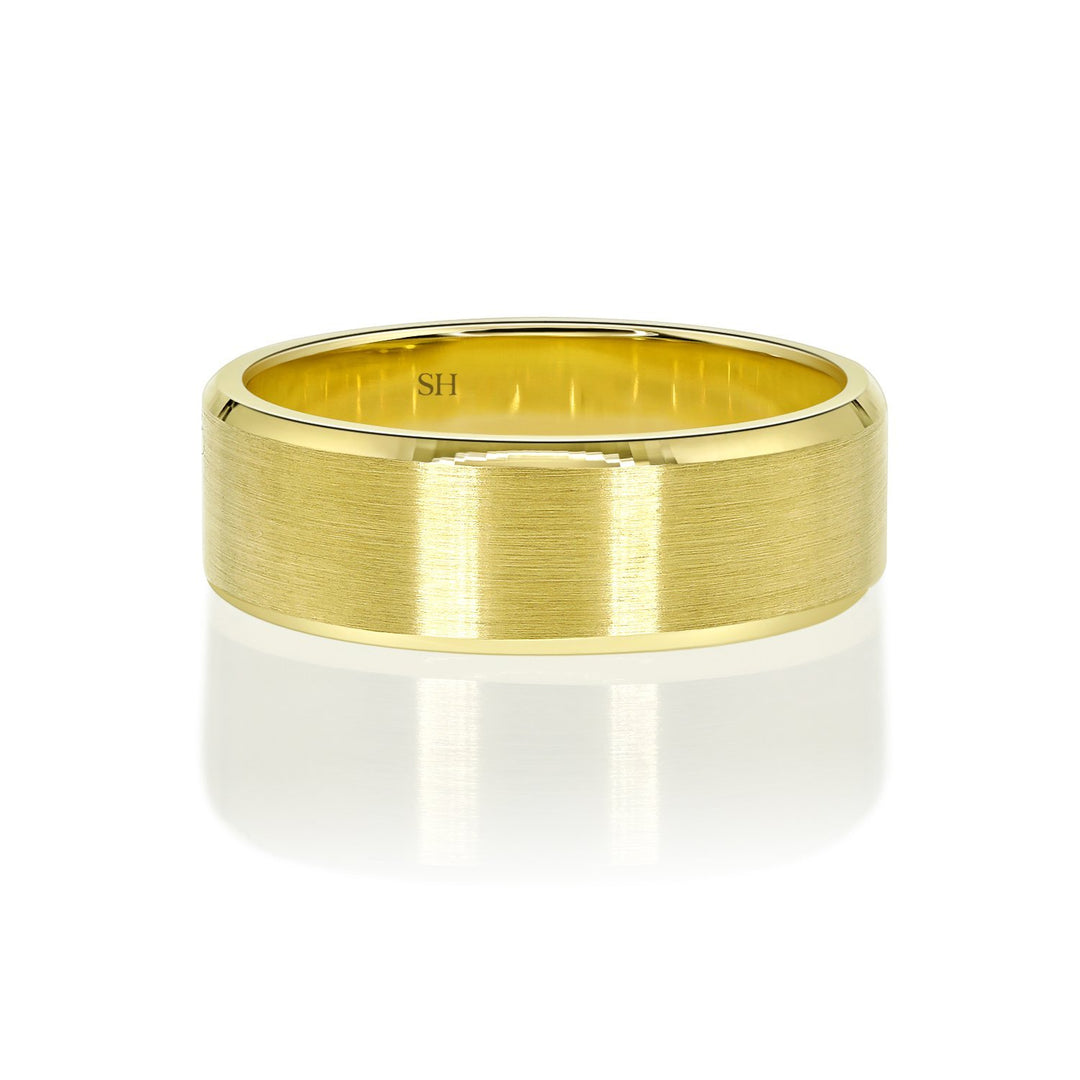 Men’s Yellow Gold Wedding Band With Bevelled Edges & Central Satin Finish (7mm) - W0507