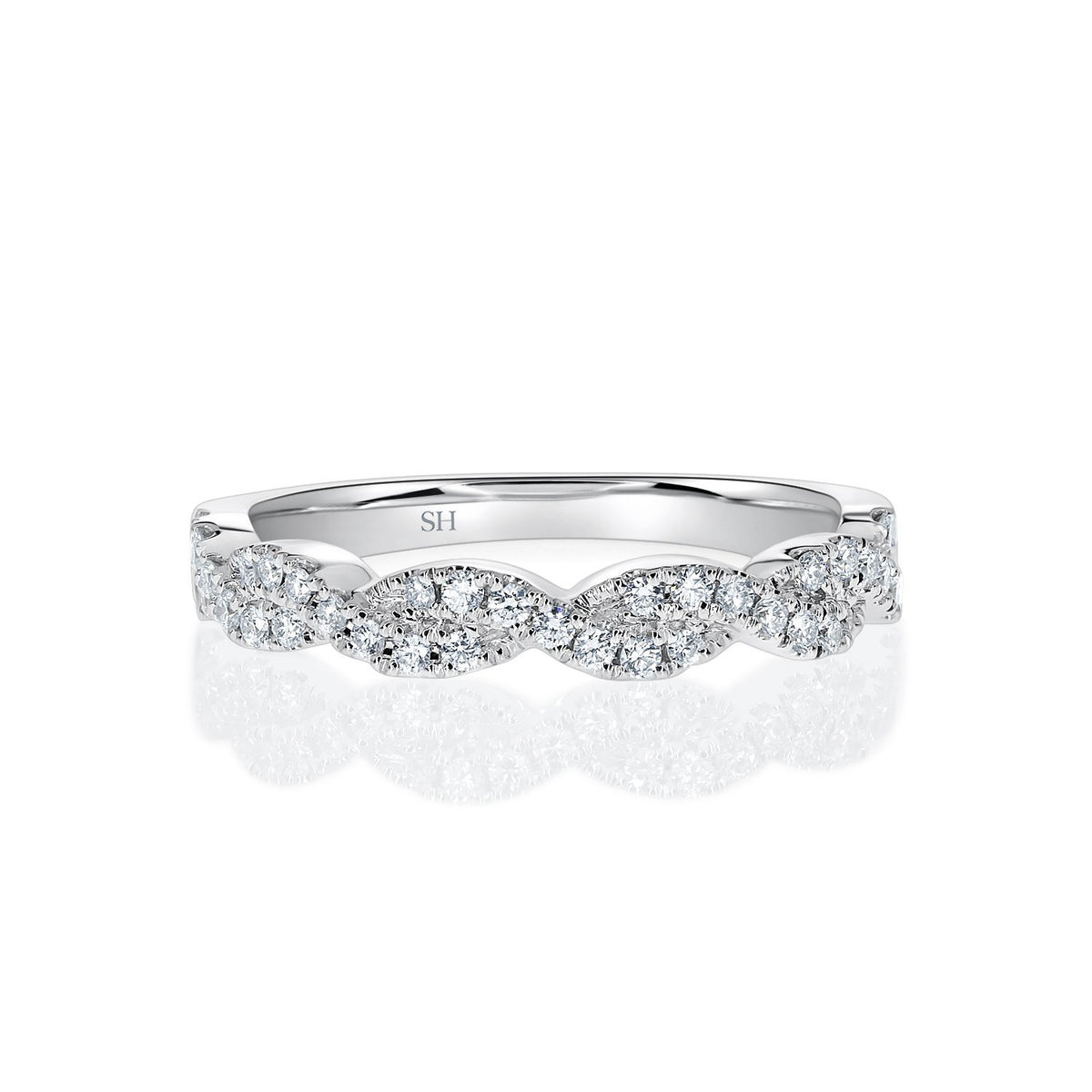 Pictured with 0.27ct total carat weight|thumb_caption: 0.27ct total carat weight|thumb_group:1		