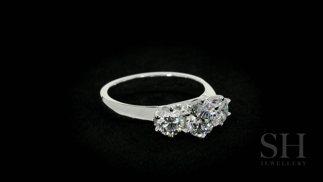 Classic 6-Claw trilogy engagement ring - W0031