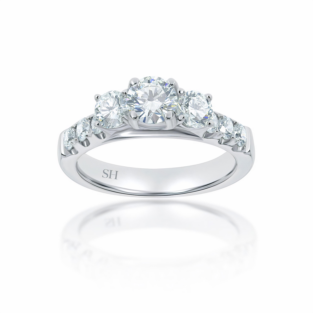 Pictured with 0.45ct diamond.|option:Carats=1.0 carat|thumb_caption:1.10 carat