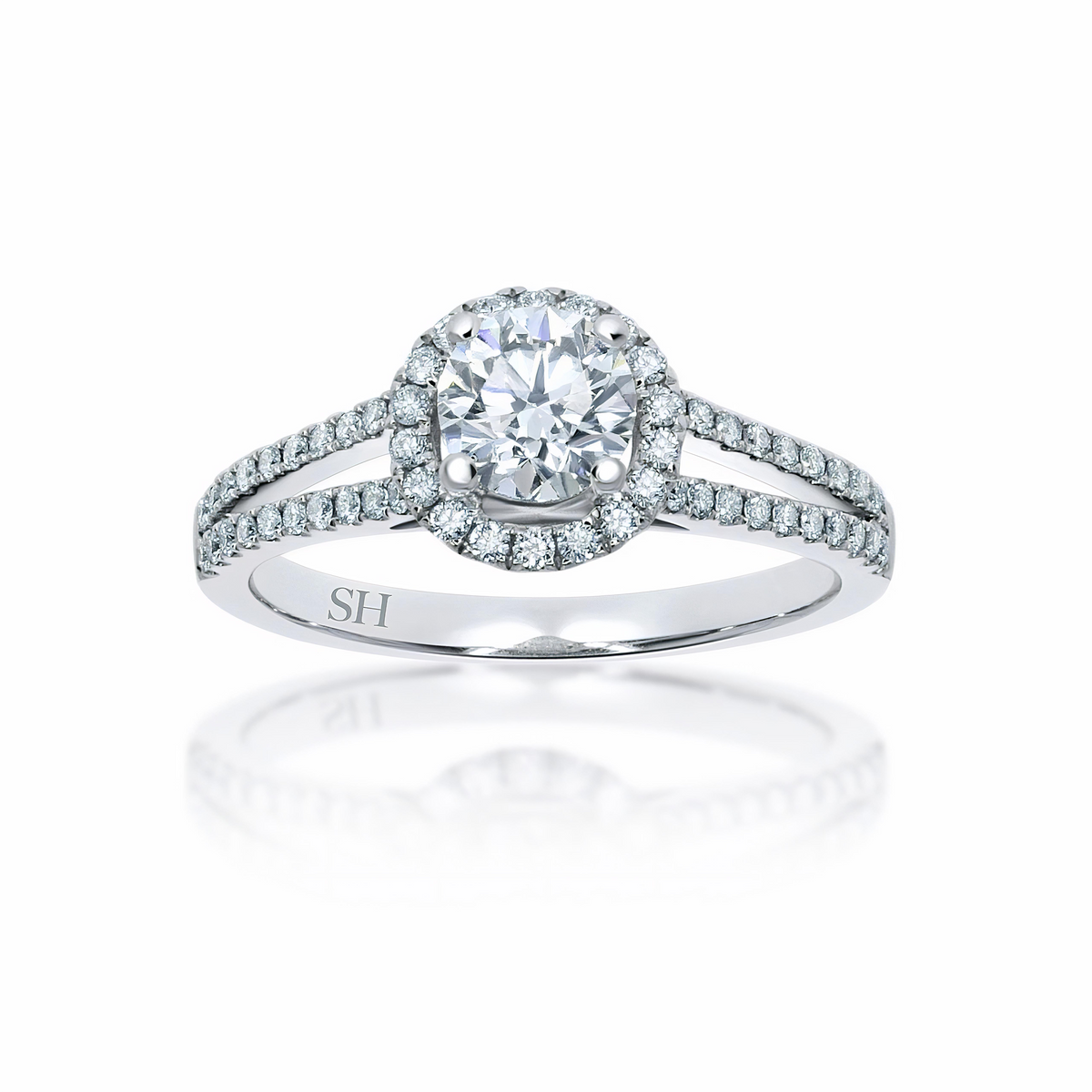 Pictured with 0.70ct diamond|thumb_caption:0.70 carat|thumb_group:1