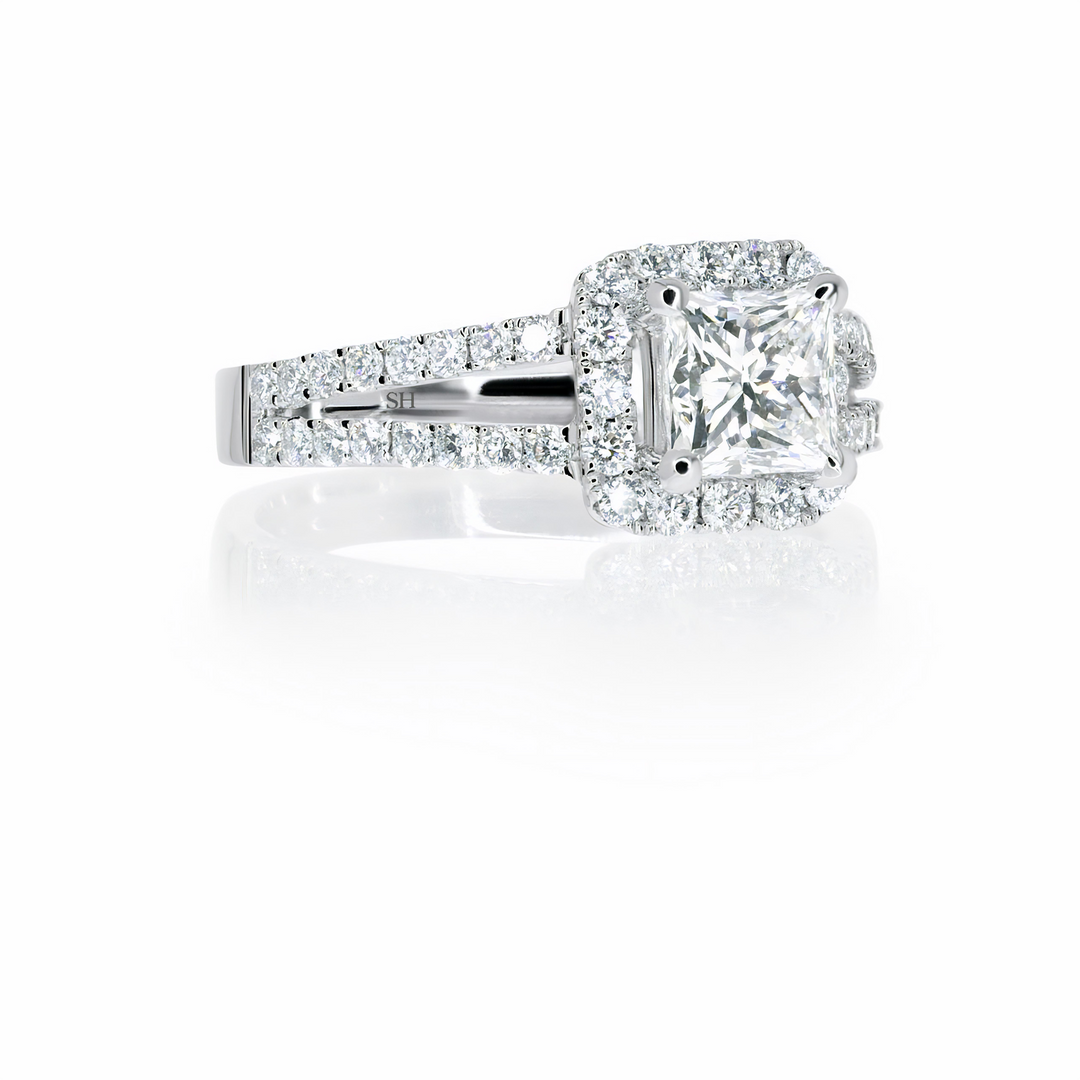 pictured with 0.90ct diamond.|option:Carats=0.90 carat|thumb_caption:0.90 carat