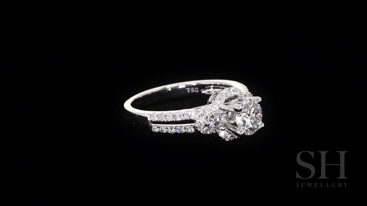 video:qUJmYG0oNtA|video360:true|caption:Shown with 0.80ct diamond.|option:Carats=0.80 carat|thumb_caption:0.80 carat|thumb_group:2