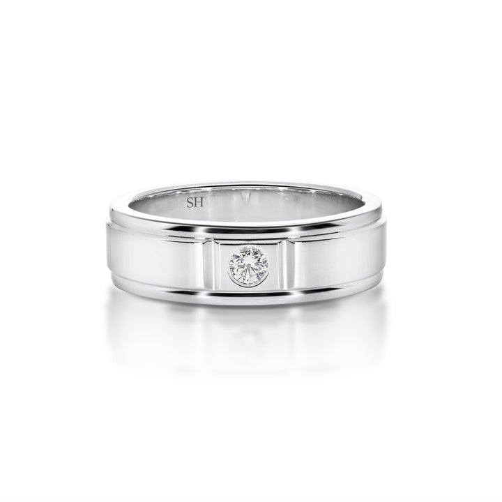 Pictured with 0.10ct diamond|thumb_caption:0.10 carat|thumb_group:1