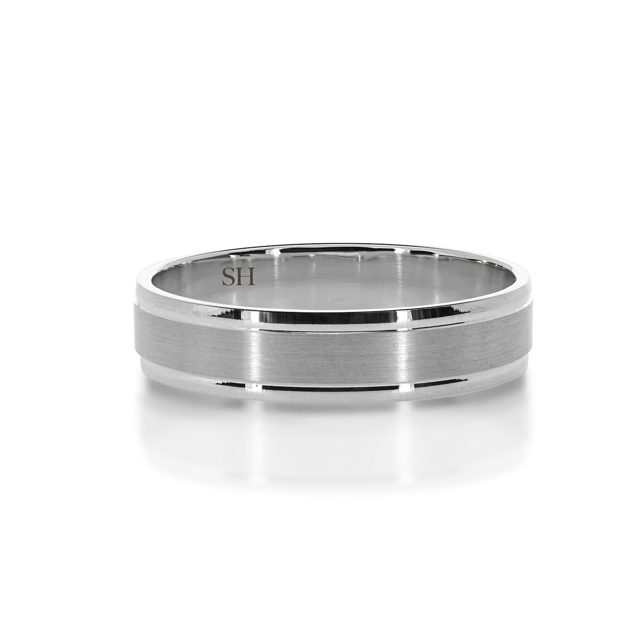 Pictured with 18k white gold|thumb_caption: 18k white gold|thumb_group:1