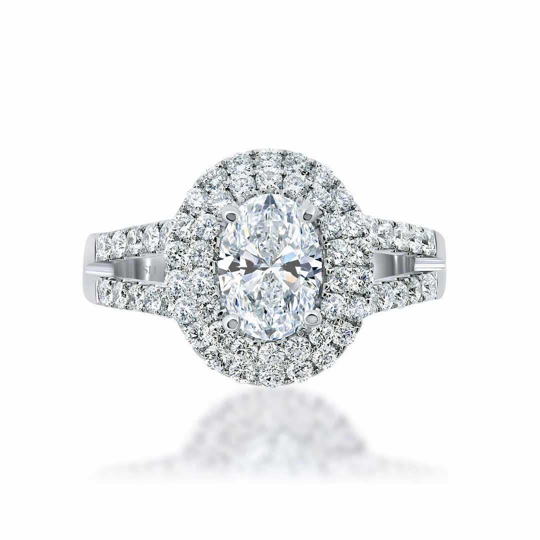 Pictured with 1.01ct diamond.|thumb_caption:1.01 carat