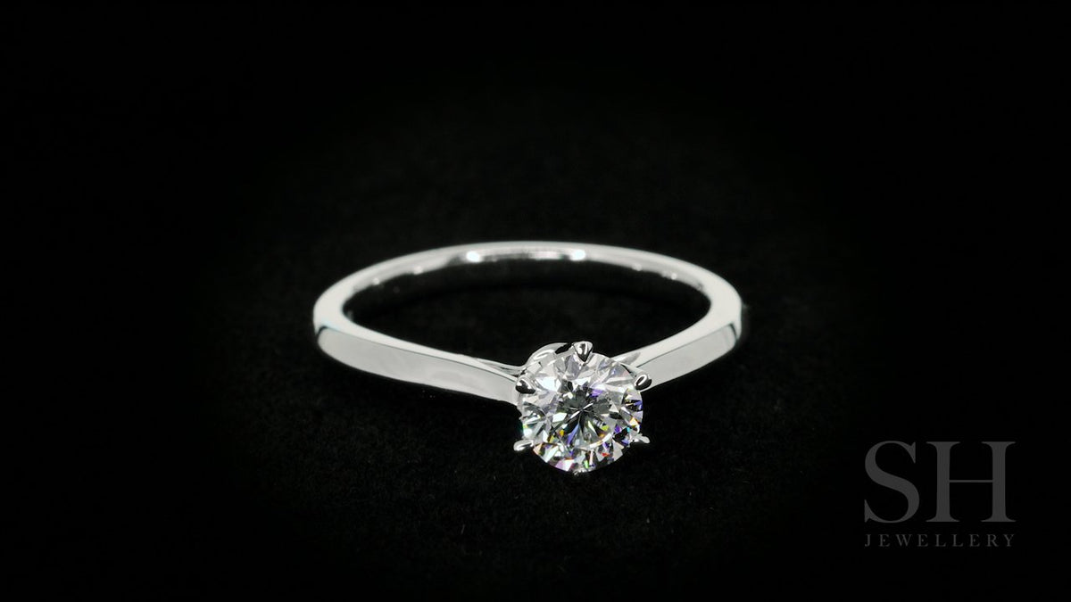 Timeless 6-claw solitaire - W0344