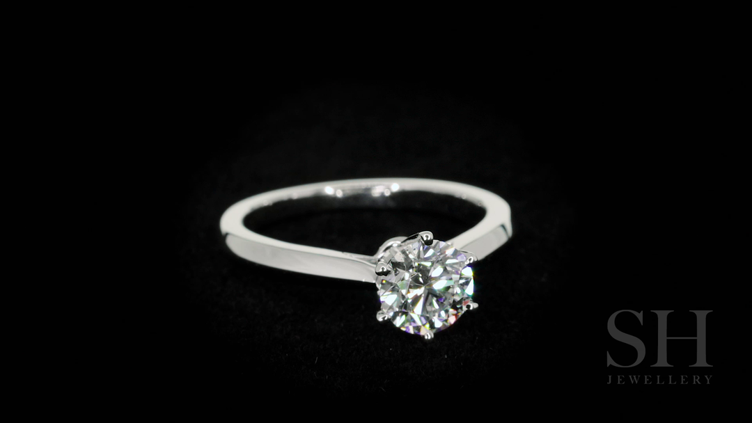 Timeless 6-claw solitaire - W0344