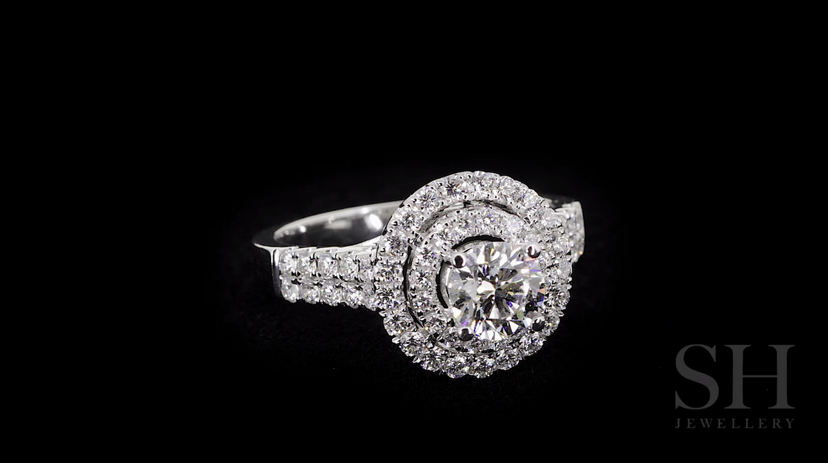 video:-yJl2jcBJWY|video360:true|caption:Shown with 0.70ct diamond.|option:Carats=0.70 carat|thumb_caption:0.70 carat