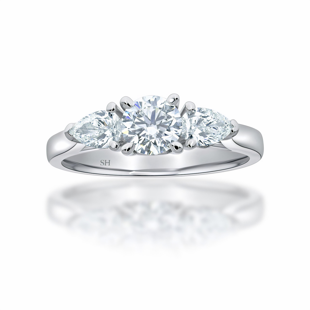 Pictured with 0.62ct diamond|option:Carats=0.60 carat|thumb_caption:0.62 carat