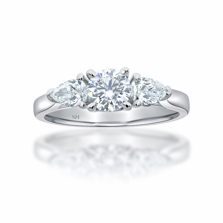 Pictured with 0.62ct diamond|option:Carats=0.60 carat|thumb_caption:0.62 carat