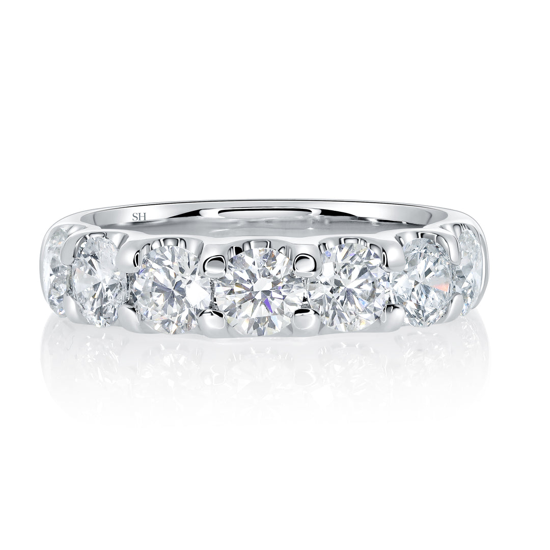 Wider Width Scalloped-Claw Diamond Women’s Wedding Band (4.5mm) - W0610