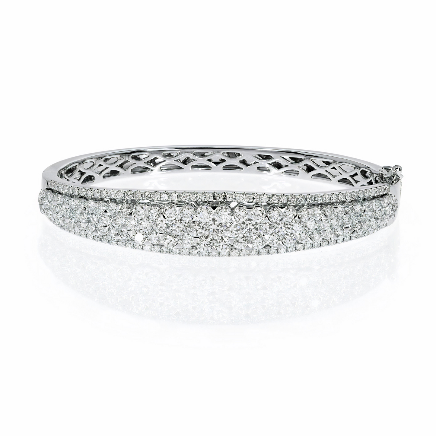 18kt gold diamond floral cluster thick width bangle - W0741