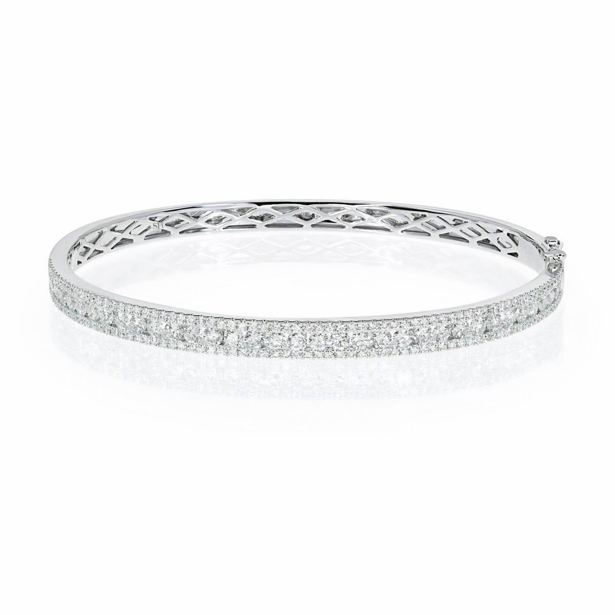 18kt gold 3-row channel and pave set diamond bangle - W0748