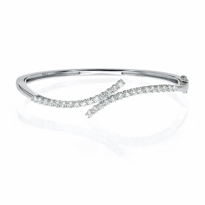 18kt gold twin band curved off-set diamond bangle (2.1mm) - W0749