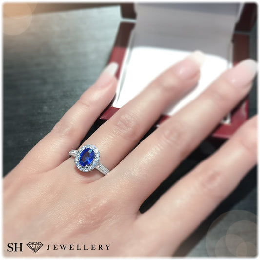 Diamond halo Sapphire ring - W0759